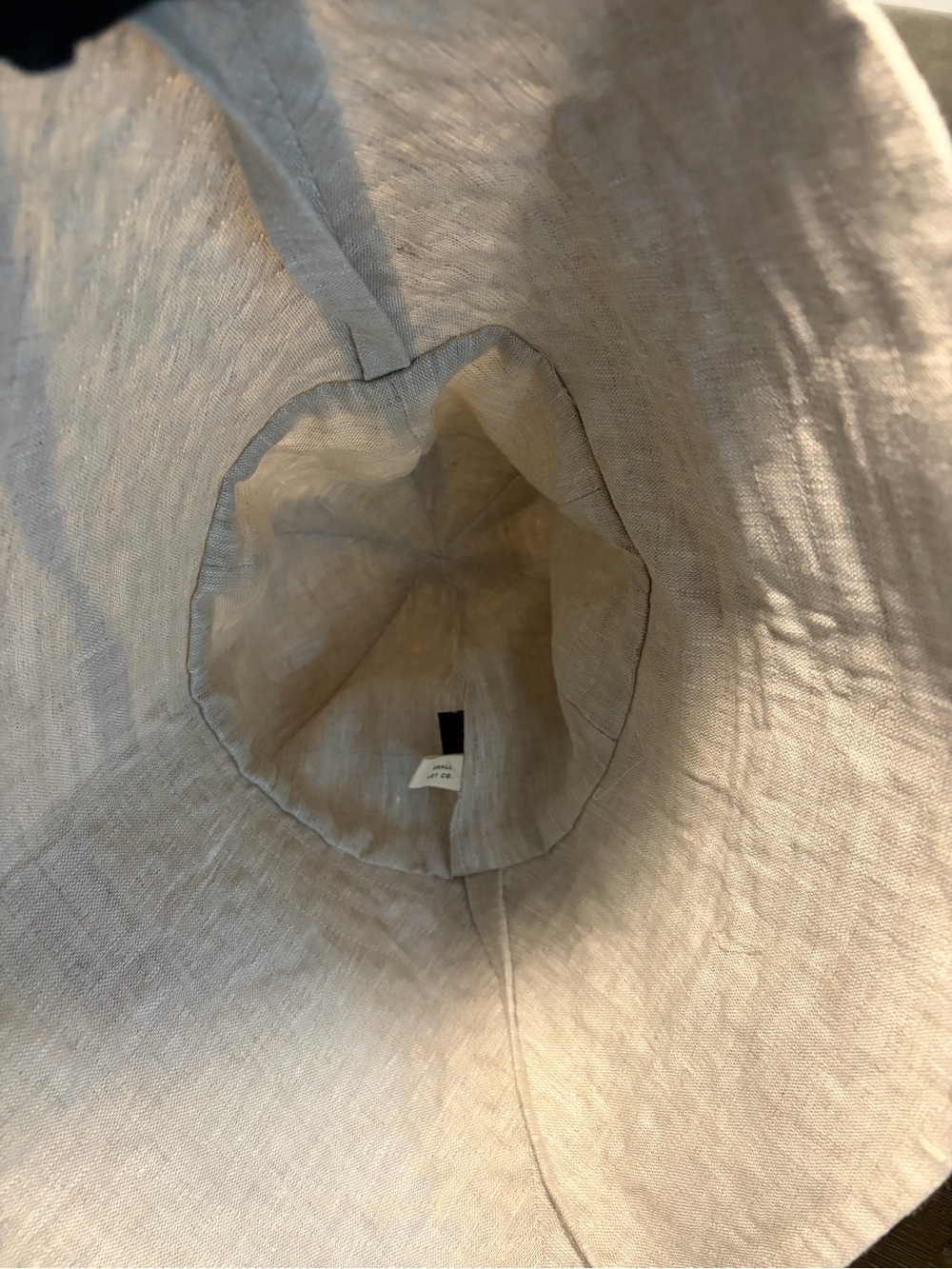 Small Lot linen hat - Picture 9 of 9